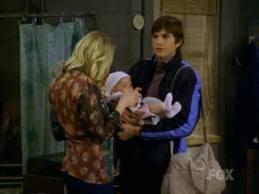  True oder False?-Kelso wanted to be a father as soon as he found out Brooke was pregnant.