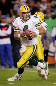  What College did Favre attend?