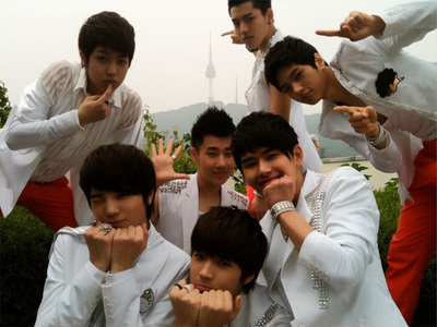  which Infinite member is the maknae??