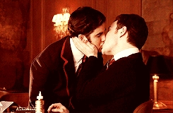  According to Chris and Darren who is the better kisser between the two of them