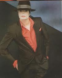  Michael was christenend the "King of Pop" following the sales of his 1987 release of "Bad"