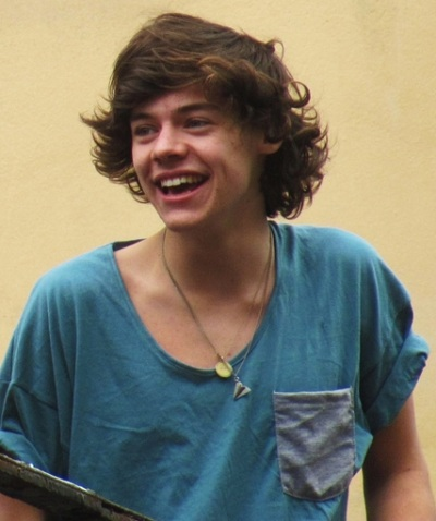 Place that product! Where did Harry get this shirt from?