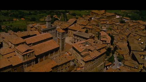  Do the Cullens go to Italy to fight the Volturi?