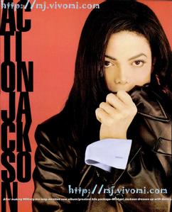  Written por R. Kelly, " tu Are Not Alone", was Michael's final # 1 hit on the "Billboard" Pop Charts back in 1995