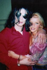  Who is this lady in the photograph with Michael Jackson