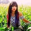 Sel in Hit The Lights :))) Taylor_Swift_13 photo