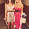 Selena-Gomez-Ashley-Tisdale-KCA-2012 ergi photo