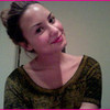 Demi-Lovato-No-Makeup-On-New photo ergi photo