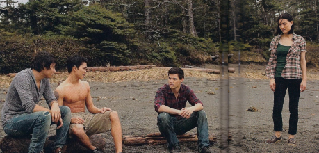  'Breaking Dawn' Scan of Wolfpack on strand From EW