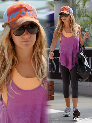  Ashley Tisdale leaving the gym in West Hollywood, August 16