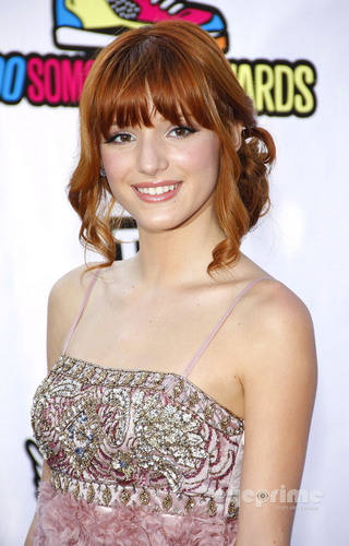  Bella Thorne: VH1 Do Something Awards in Hollywood, August 14.