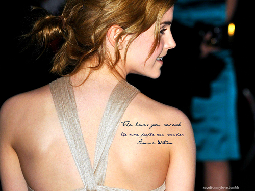  Emma Watson- "The less anda reveal the lebih people can wonder."
