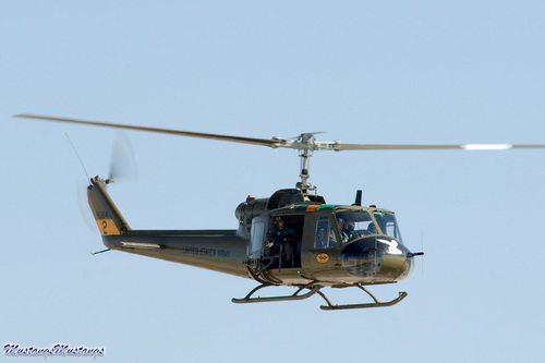  klok, bell UH-1 Iroquois