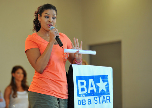 Jordin Sparks: WWE & The Creative Coalition's Rally To Support The "be a Star" Anti-Bullying Allianc