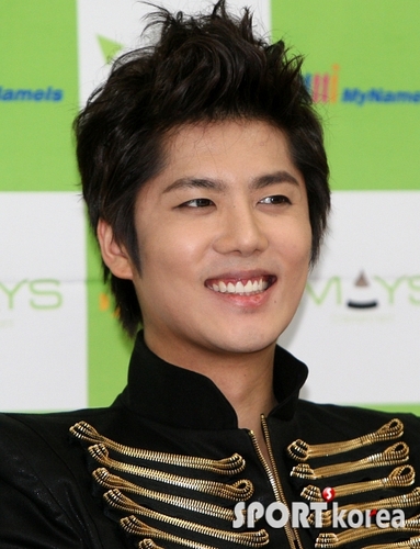 Kyu Jong 