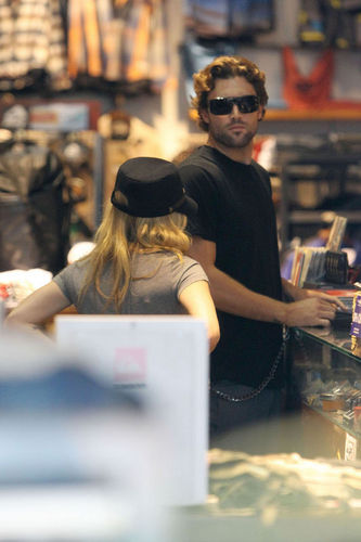 Avril in West Hollywood with boyfriend Brody Jenner-August 19th