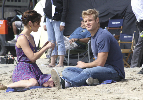  Jessica Stroup on set 90210 in Venice Beach, August 17