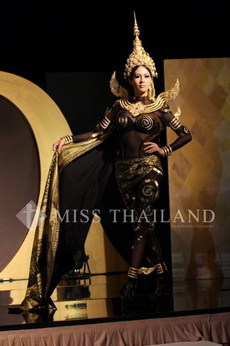  Miss Thailand Universe ,Nationnal Costume and Everning 袍, 礼服