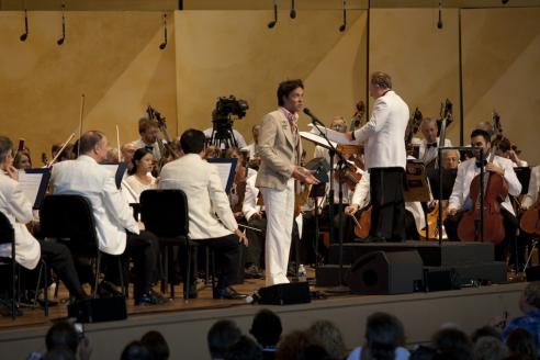  Rufus with the Chicago Symphony Orchestra