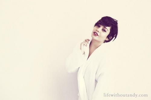  Vanessa - Photoshoots - Life without Andy 2011