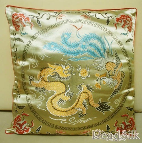  China Style Dragon Silk Cushion Cover