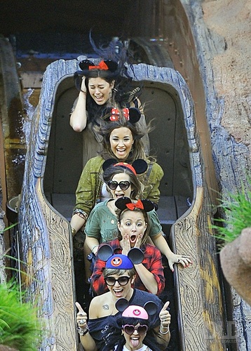 Demi - Having a fun day at Disneyland in Anaheim, CA - August 21, 2011