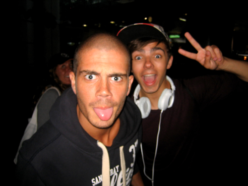  Maxathan!! (I Will ALWAYS Support TW No Matter What :) 100% Real ♥