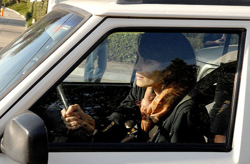  Old picture of Shannyn arriving Heath Ledger's LA funeral