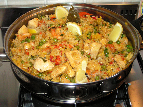 We had a paella Party ^^ well,a lots but i just toon this...lol