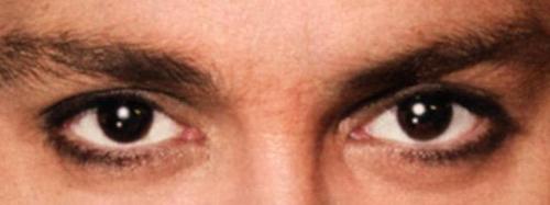 johnny depp's eyes