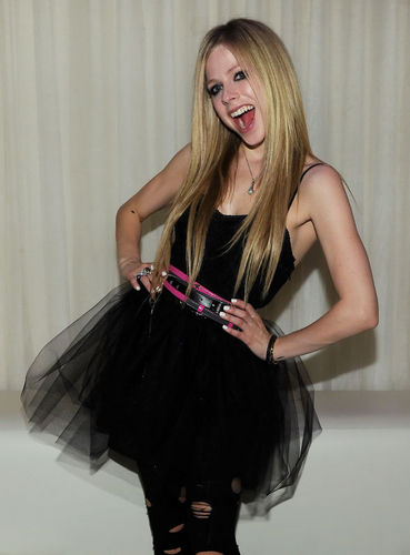  Avril Lavigne At Abbey Dawn Clothing Party Pure Nightclub