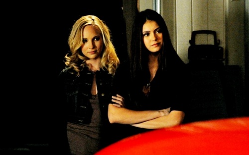  Bonnie&Elena&Caroline দেওয়ালপত্র