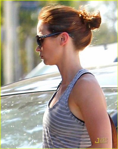  Emily Blunt: West Hollywood Workout