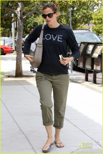 Jennifer Garner: Baby Bump Love