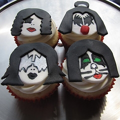  吻乐队（Kiss） 纸杯蛋糕