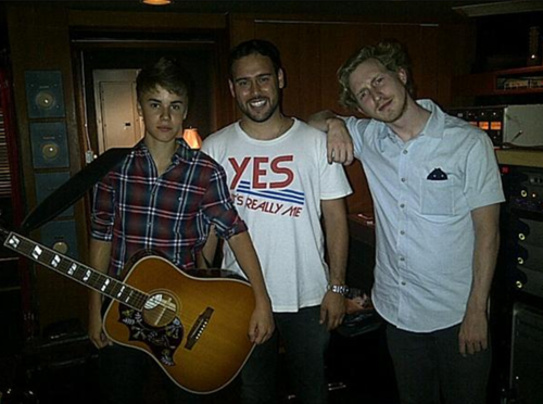 justin,scooter & asher roth ♥