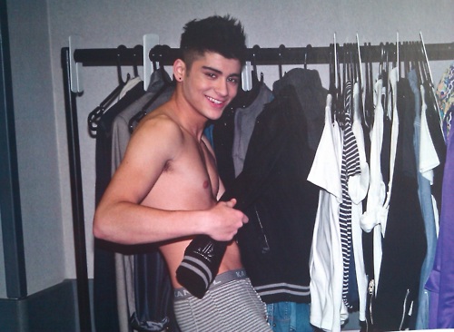  Sizzling Hot Zayn Means और To Me Than Life It's Self (U Belong Wiv Me!) 100% Real ♥