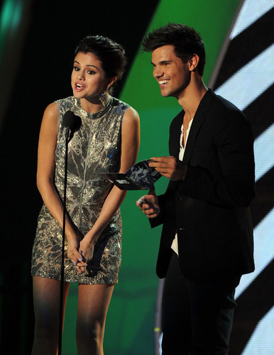 MTV MVA 2011