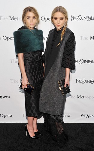  Mary Kate and Ashley - at the Metropolitan Opera House in New York, March 24. 2011