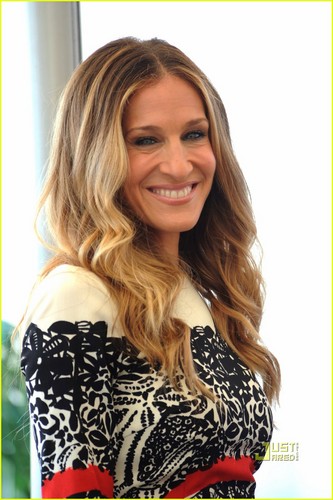  Sarah Jessica Parker: Moscow Press Conference!
