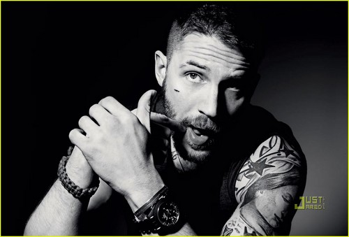  Tom Hardy: 'Dazed and Confused' Feature!