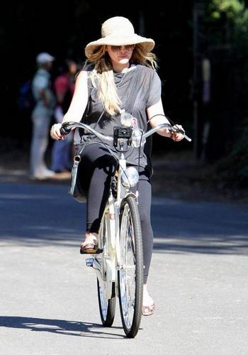 Hilary - Bike Ride in Toluca Lake - August 31, 2011