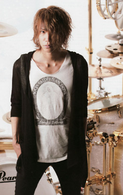 Shinya: Rhythm & Drums September 2011 Magazine