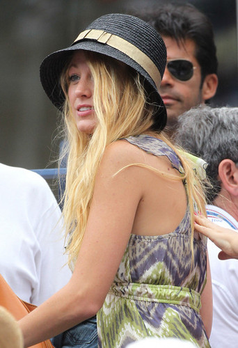  "Gossip Girl" actress Blake Lively with her mother Elaine watching the US Open on Labor день