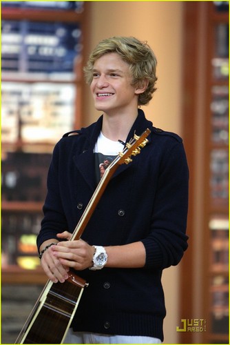  Cody Simpson: My Accent Is My Biggest Advantage with Girls