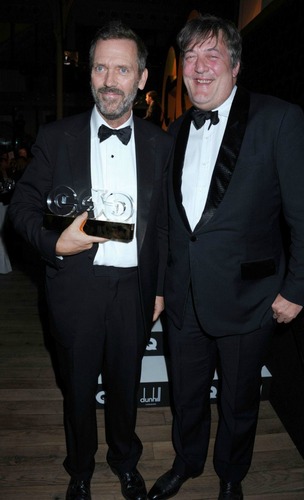  Hugh Laurie and Stephen Fry GQ Men to the năm Awards held at the Royal Opera House 06.09.2011