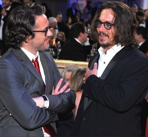  Johnny Depp at golden globe awards 2011