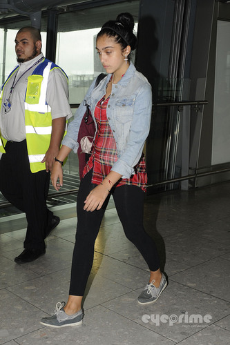  Lourdes Leon and Family arrive at Heathrow Airport in London, Sep 4