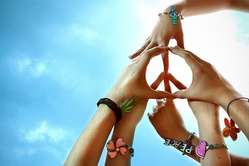  Peace & tình yêu Revolution bức ảnh