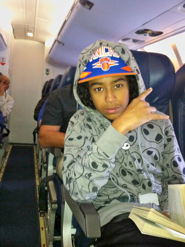  Princeton chillin, lectura a book while heading to NY!! :)